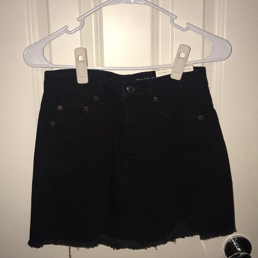 American Eagle jean skirt
